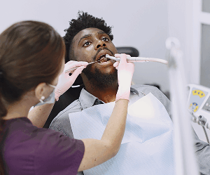 Rectangle 1061 (1) Urgent Dental Care is Provided at the Same Day