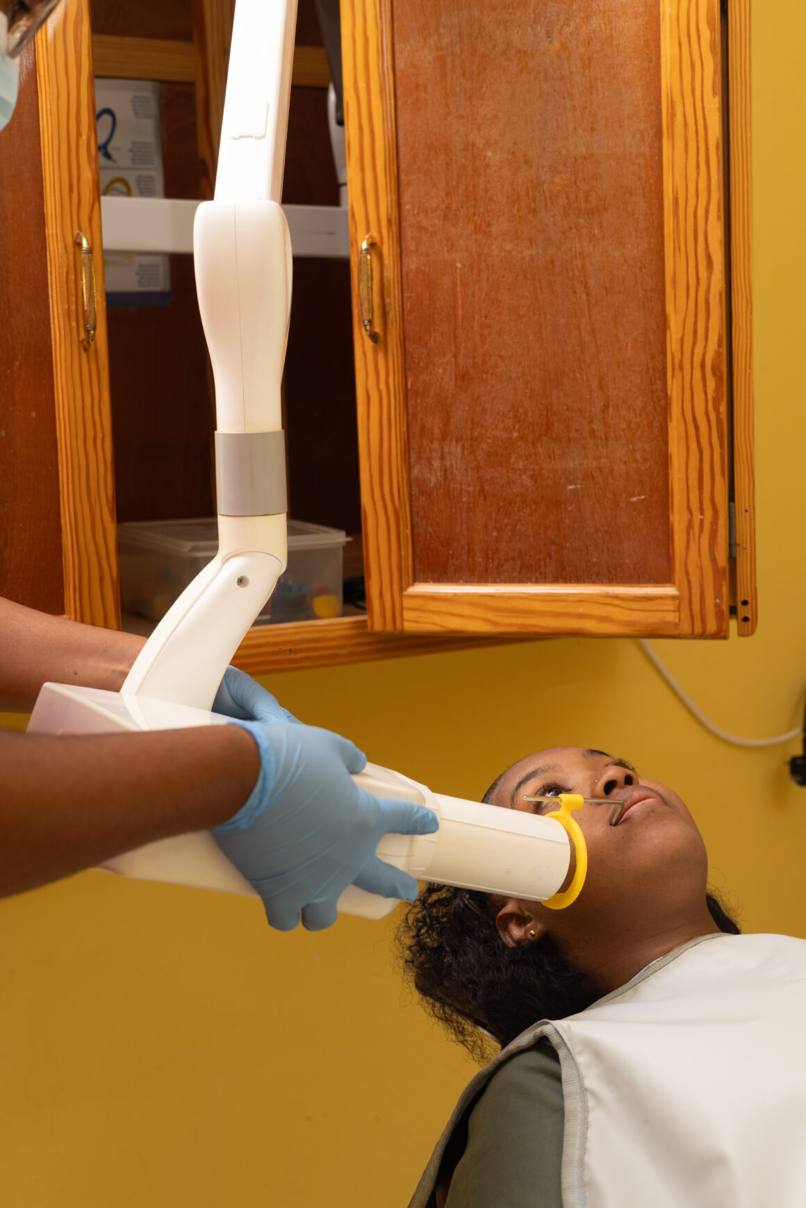 IMG_3772 Cleaning with Air Flow; painless practice